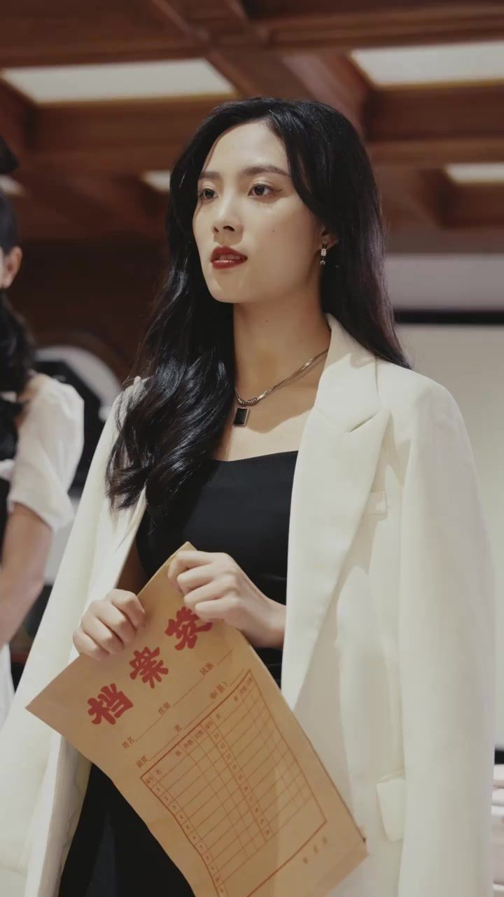 我繼承遺產成為神豪（千億遺產）(全集)