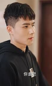 跑腿，竟是隱藏大佬(全集)