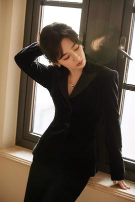 離婚后，霸總天天想娶我(全集)